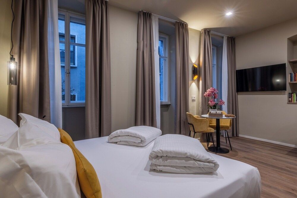 Soul of Trento San Martino Deluxe Room 4