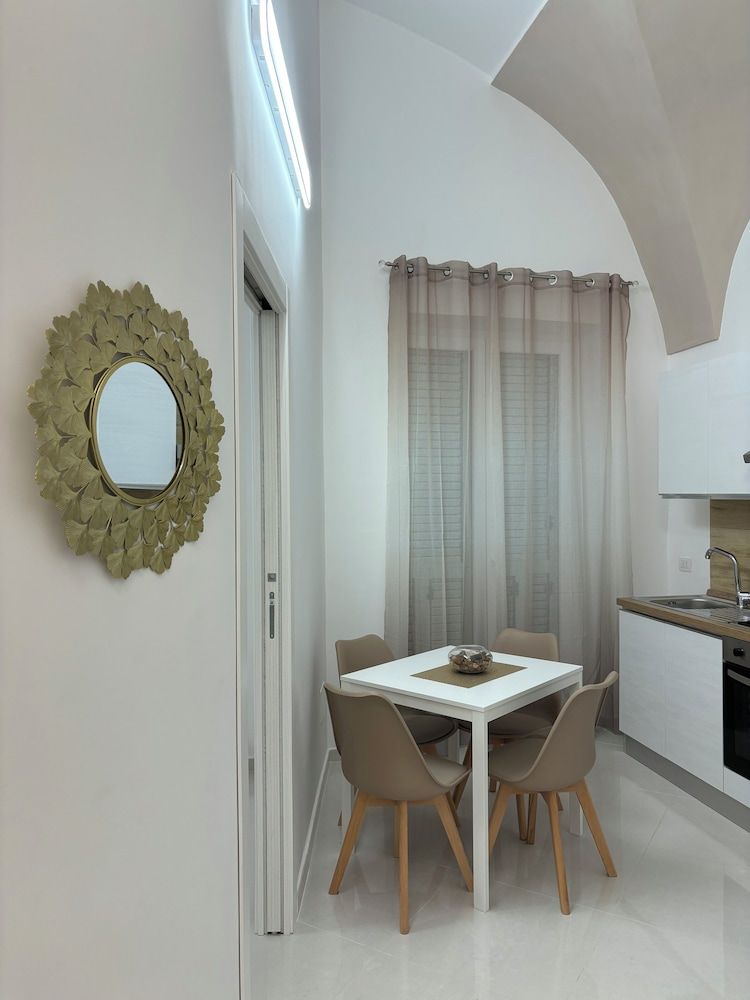 LA PERLA AZZURRA Superior Apartment, Balcony 6