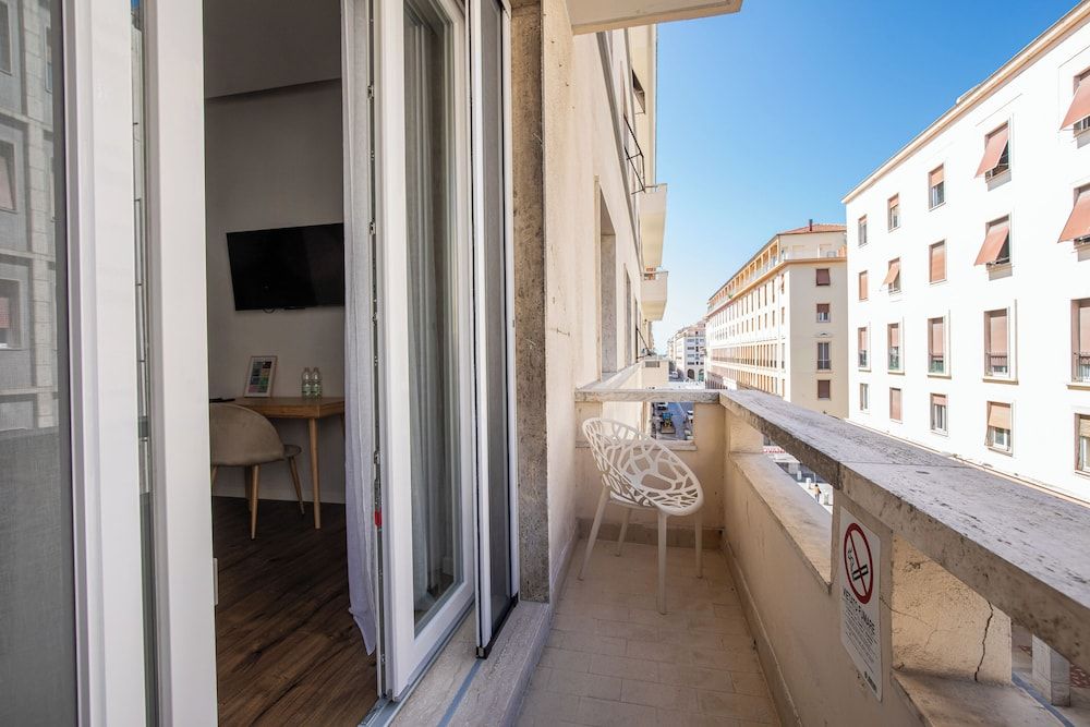 I Bimbi Guesthouse Deluxe Double Room, Balcony, City View 6