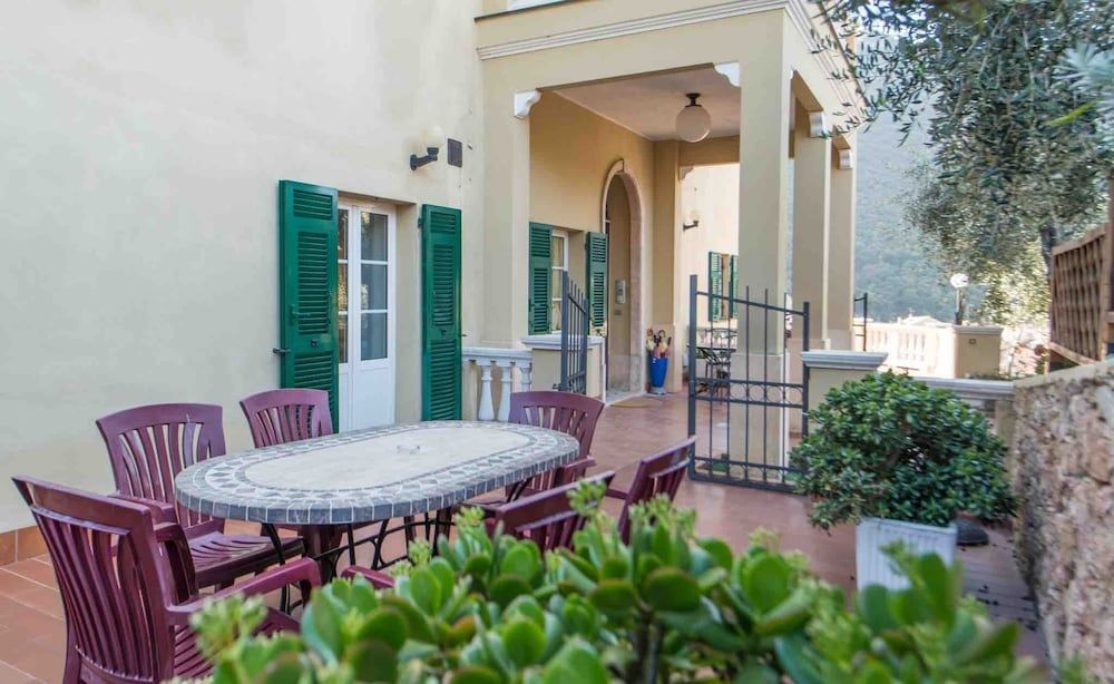 Casa Vacanze sul Borgo Appartamento in villa con piscina - piano terra 7