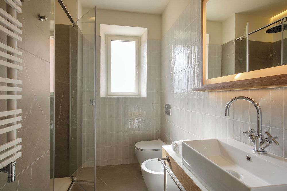 Villa Miliani Superior Room, 1 King Bed, Terrace 5