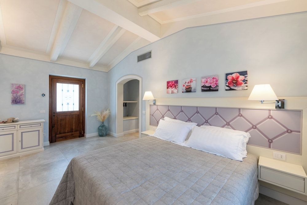 Borgo Sante Country House CAMERA MATRIMONIALE CON ACCESSO DISABILI ROSMARINO 4