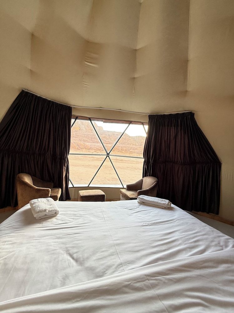 Arjowana Luxury Camp Standard Double Room, Desert View 5