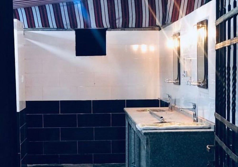 Wadi Rum Moon Twin Room, Desert View 13