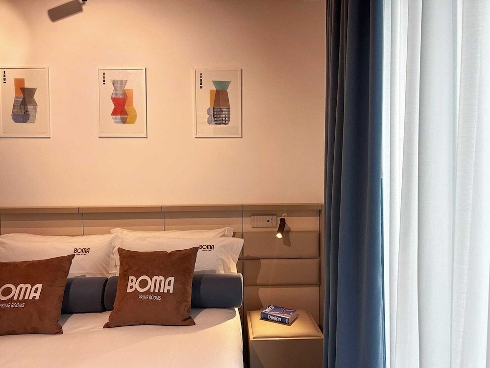 BOMA Prime Rooms Deluxe Double or Twin Room 3