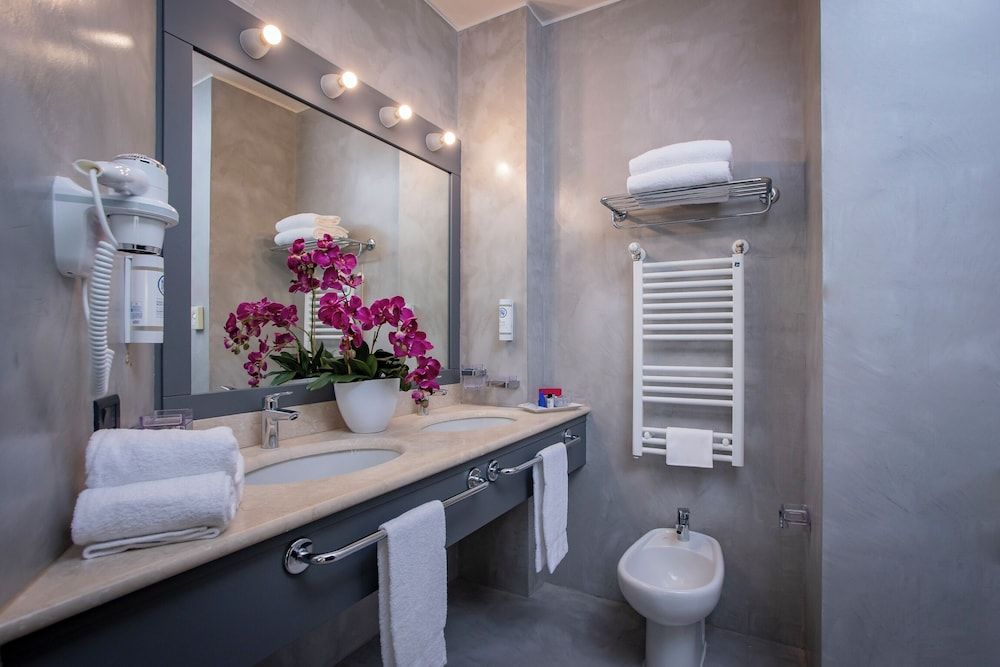 Deluxe Double Room, Garden View