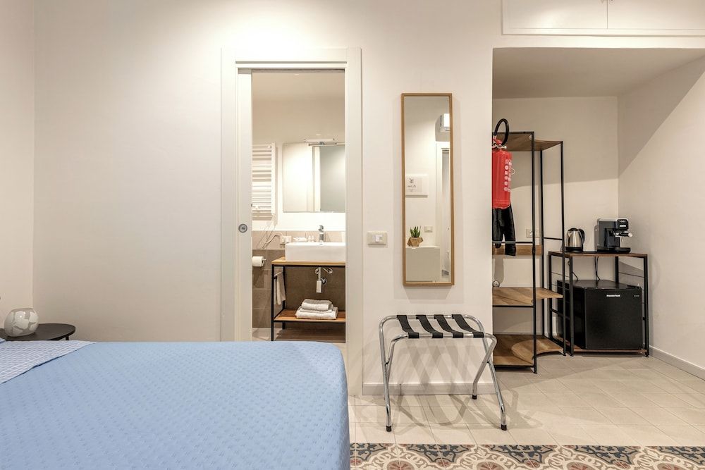 Basic Townhome, 1 Queen Bed