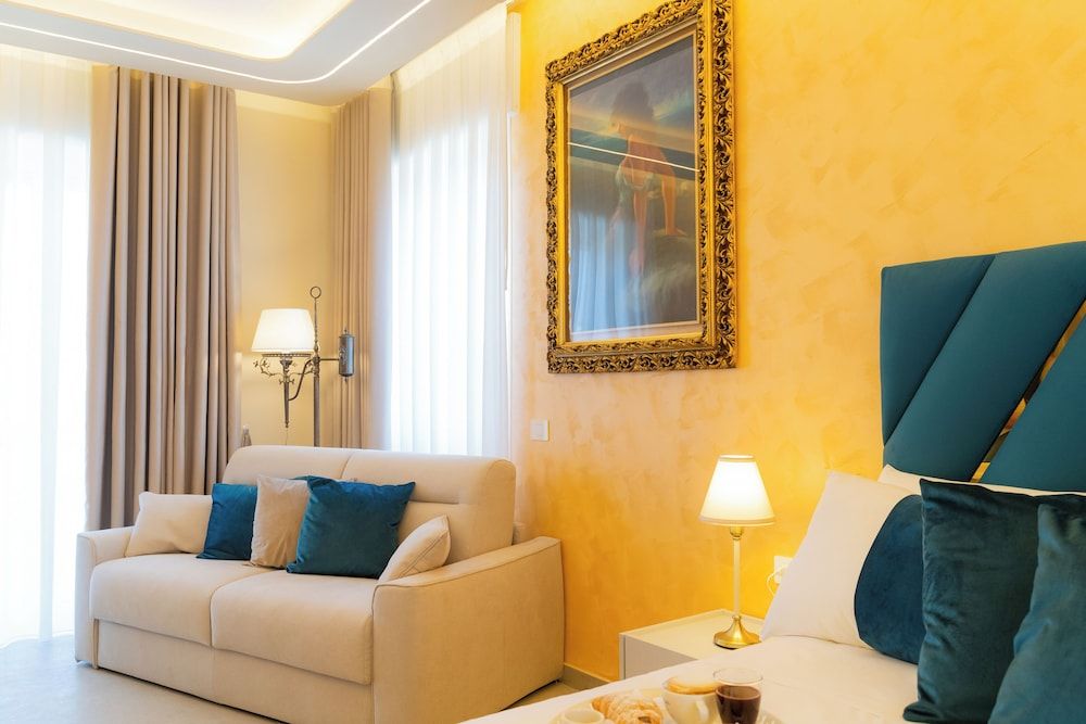 Partenope's house Luxury Suite, Sea View 11