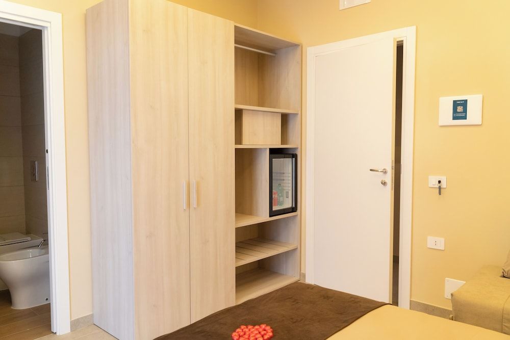 Partenope's house Deluxe Double Room, Balcony, Sea View 4