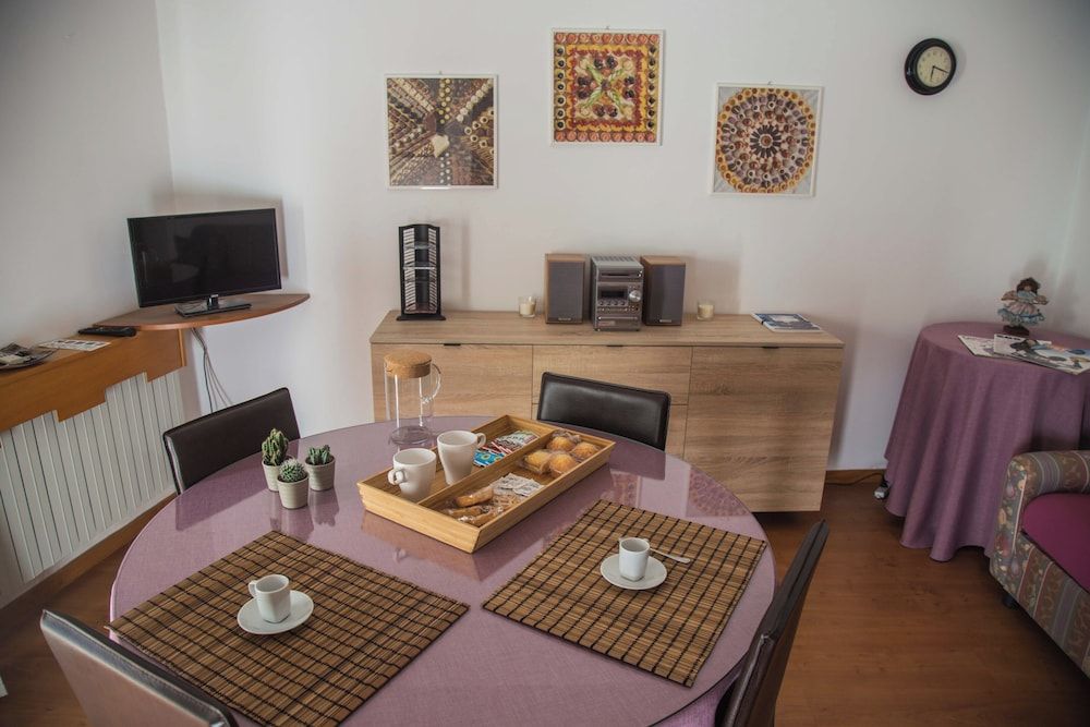 B&B Casa del Jazz Family Apartment, Balcony, City View 6