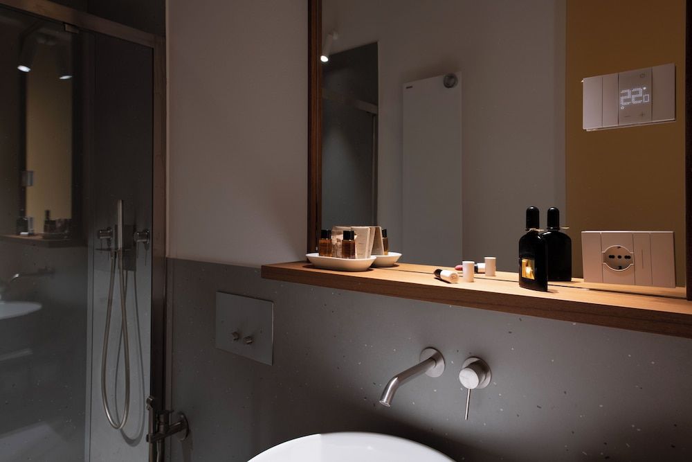 Locanda Remare Deluxe Double Room, Balcony, Canal View 8