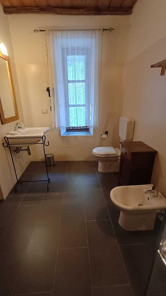 Casa Levi Double or Twin Room, Garden View 8