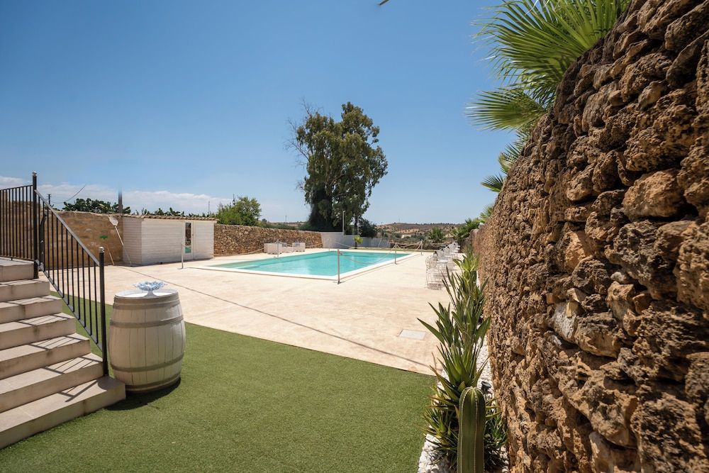 Feudo Nobile Superior Single Room, Patio 3