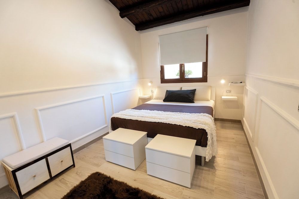 Feudo Nobile Superior Apartment, Patio 3