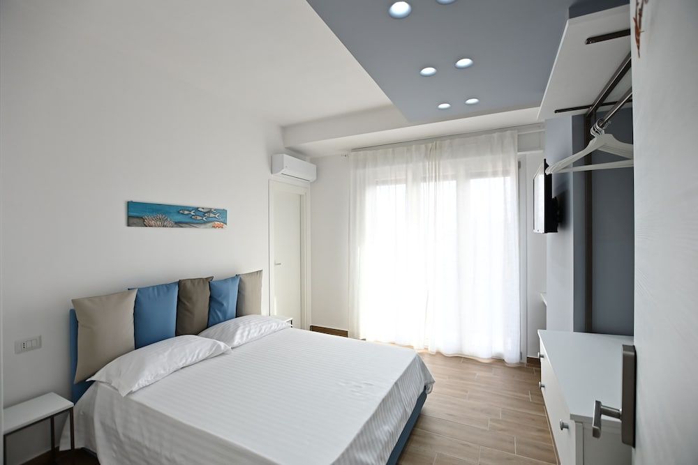 Kore suites&apartments Comfort Double Room, Balcony, Sea View 2