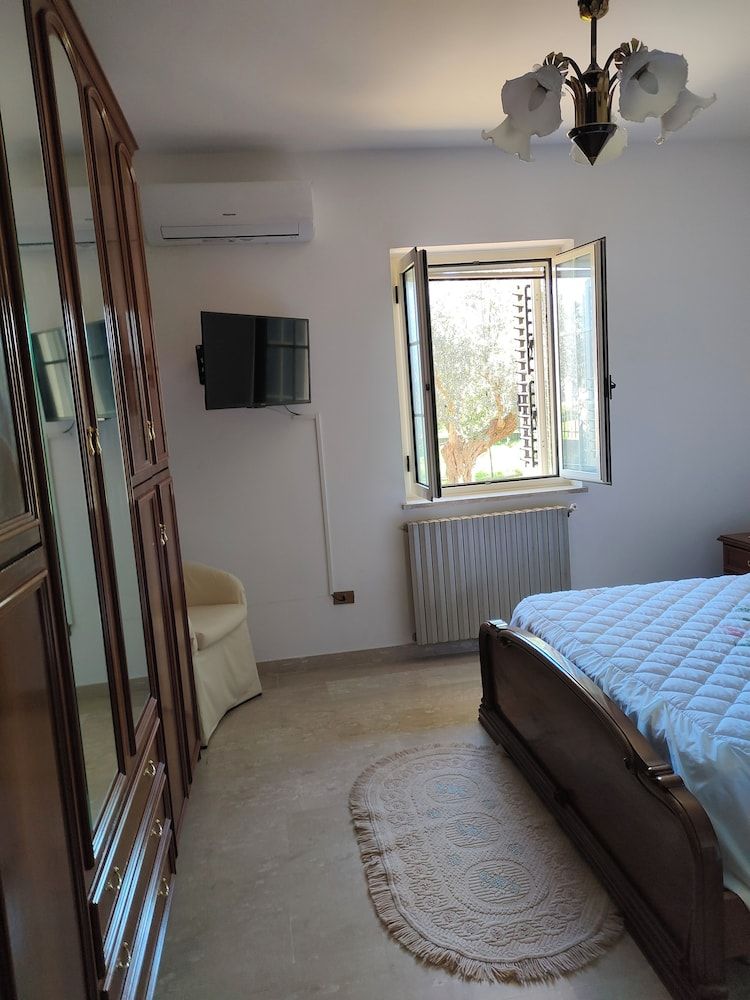 Holiday Calabria Rooms Comfort Double Room, Garden View 3