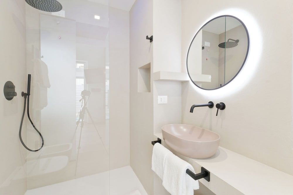 Borgo Centrale Rooms Deluxe Double or Twin Room, 1 King Bed, Non Smoking, Garden View 13