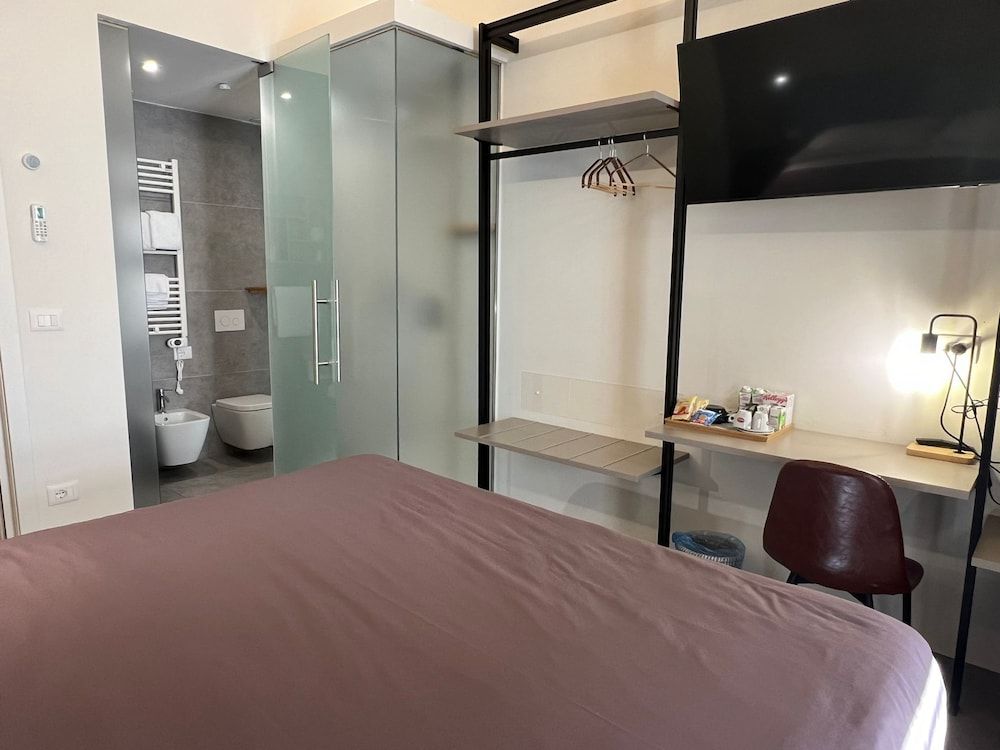 Pescaramare Comfort Double or Twin Room, 1 Queen Bed, Balcony, City View 10