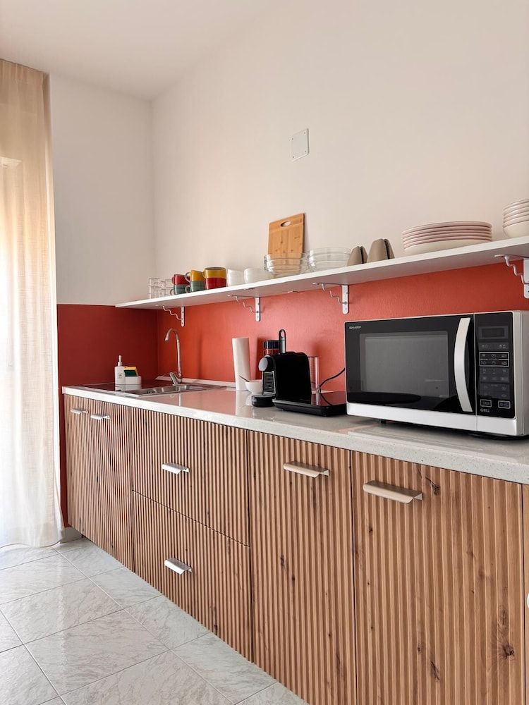 Cruise Stop Guest House Double Room (1 Bedroom) 9