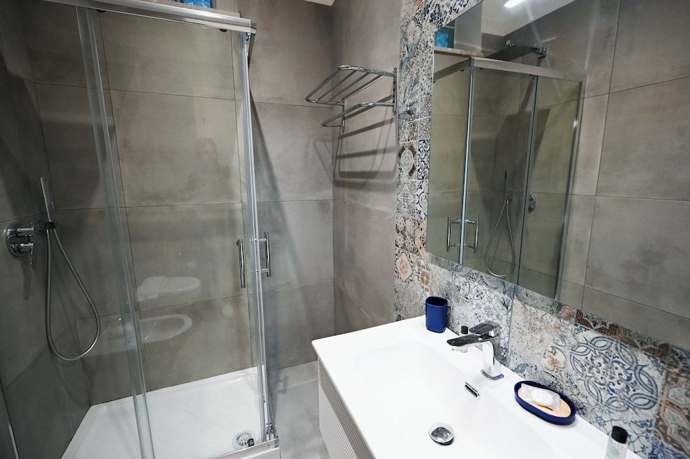 Dimora Domitia Comfort Apartment (Livia) 5