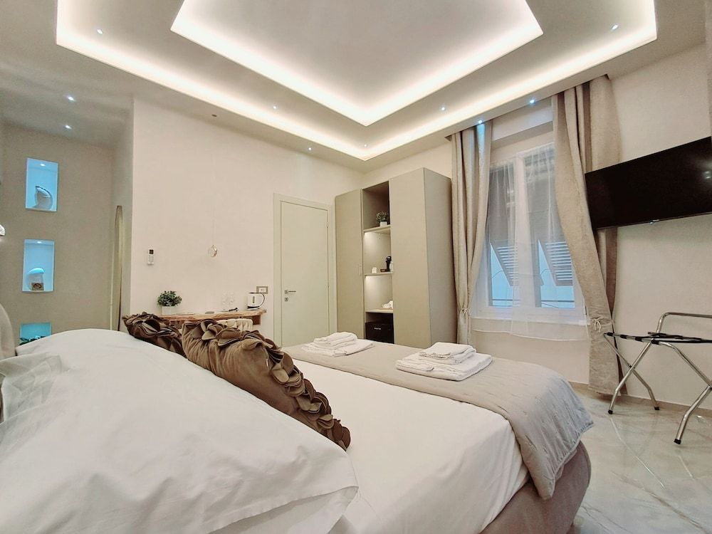 Frem Lord Exclusive Double Room, City View 5