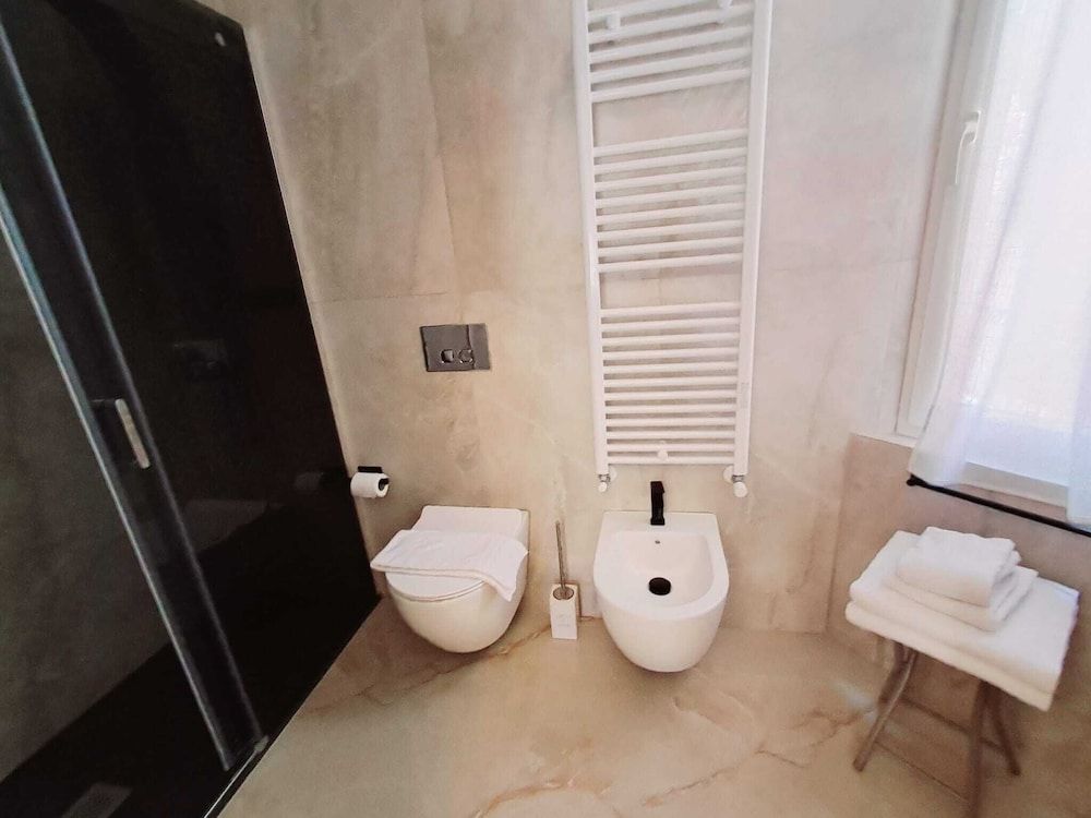 Frem Lord Exclusive Double Room, City View 11