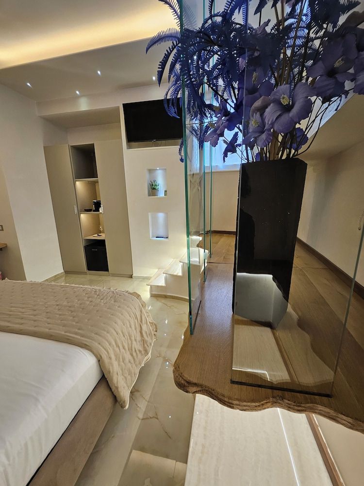 Frem Lord Superior Double Room, City View 3