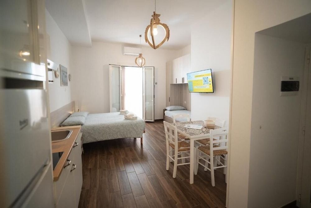 Nonna Vittoria Apartments Deluxe Studio, Balcony 2