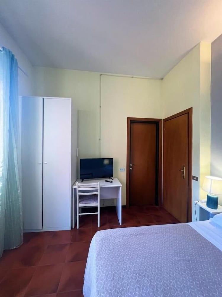 Hotel Le Grazie Basic Double or Twin Room 2