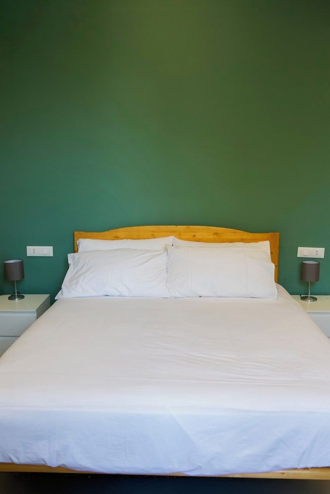 la terrazza Deluxe Quadruple Room, City View 3