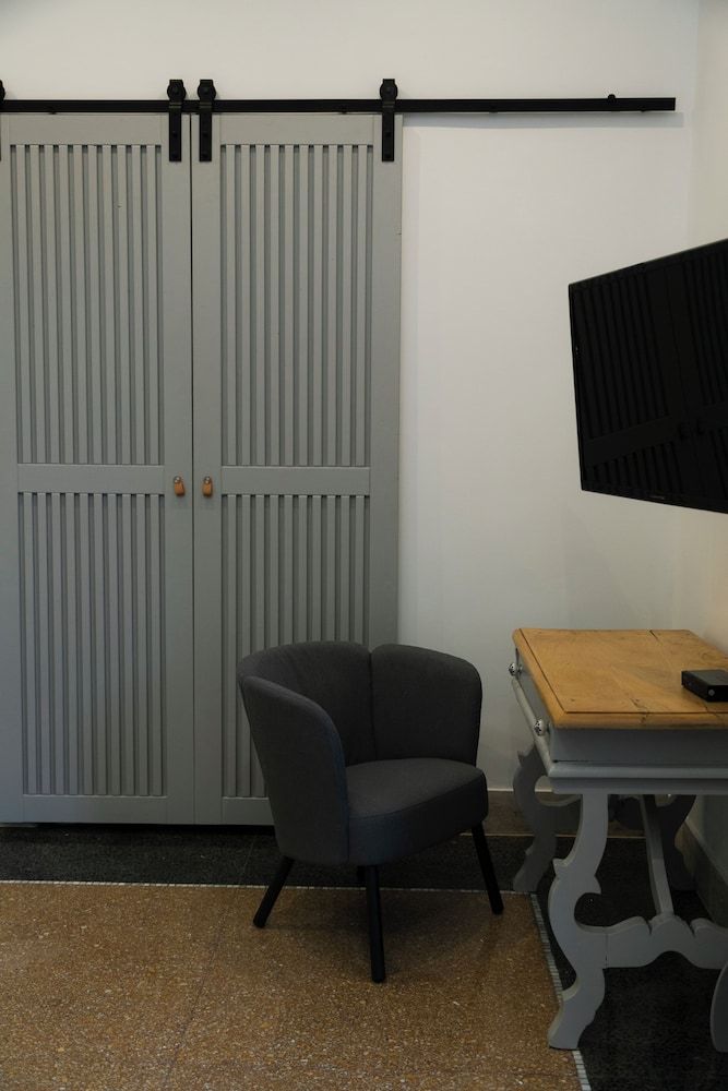 la terrazza Deluxe Quadruple Room, City View 4