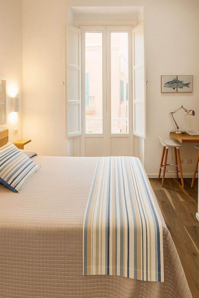 106 Maison de Charme Standard Double Room, Balcony, City View 3