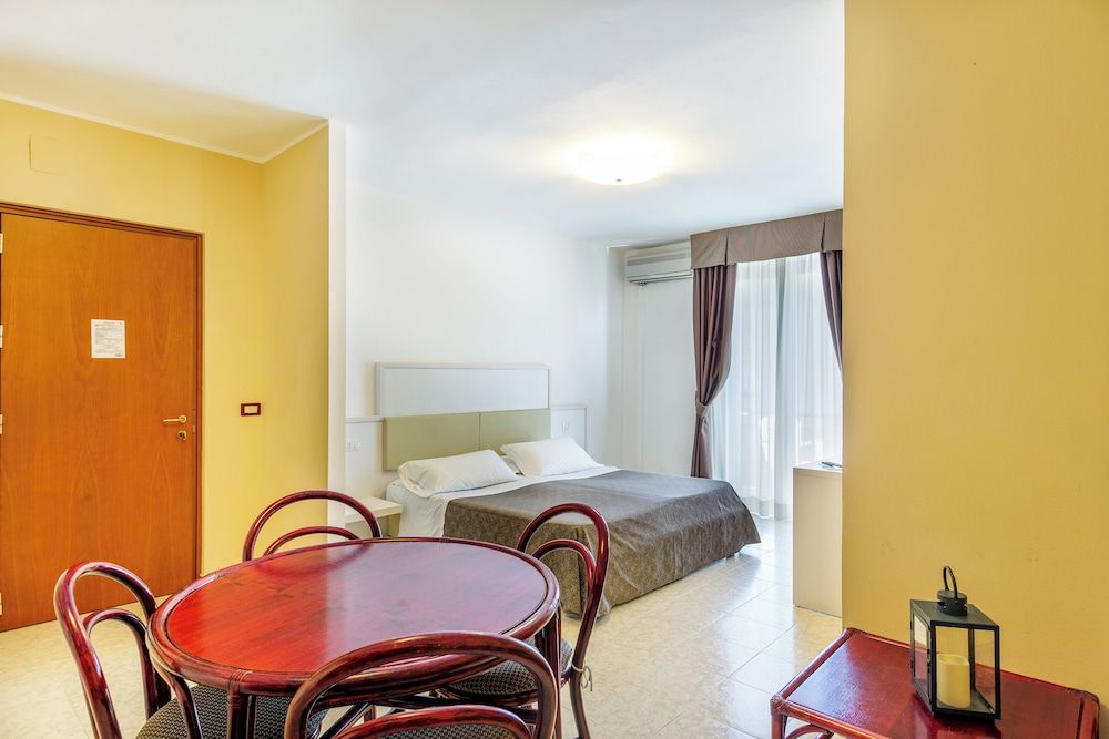 Rina Sea Apartments Standard Studio, Balcony, City View 2