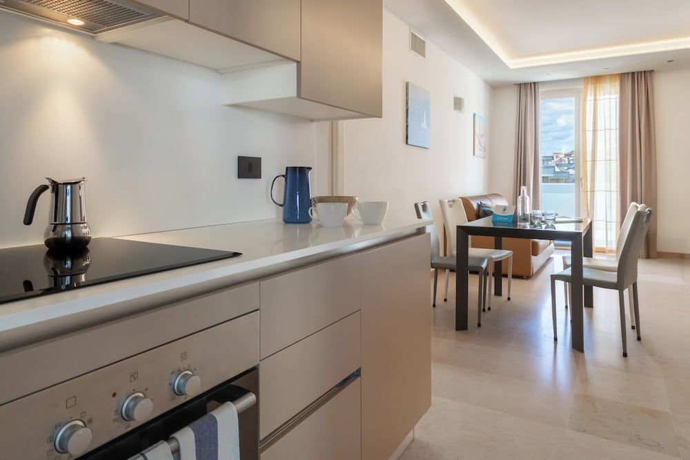 Exclusive Apartment, 2 Bedrooms, Sea View