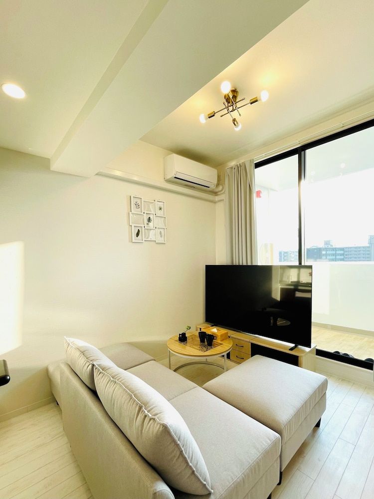 Standard Apartment, Balcony, City View A