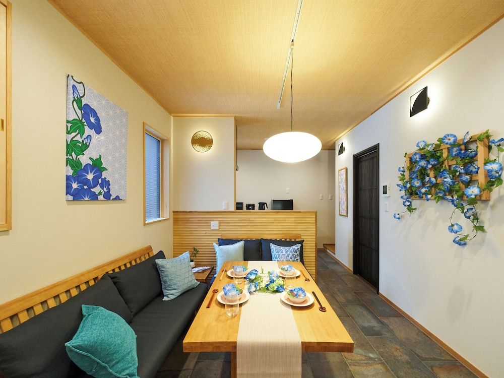 House, 2 Bedrooms, Non Smoking