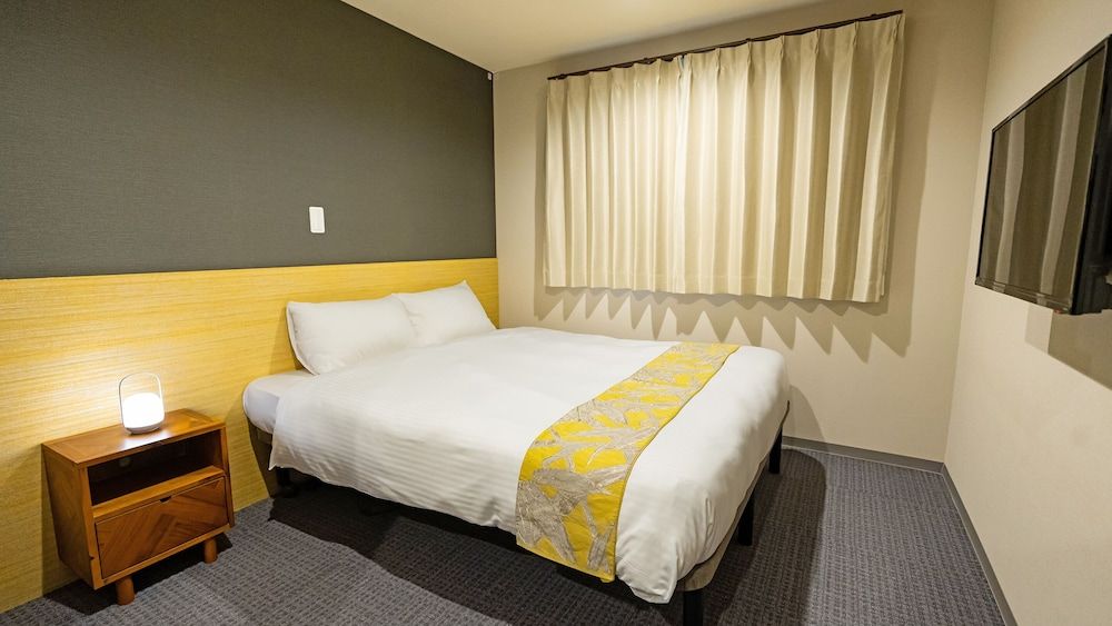 Standard Room, 1 Queen Bed