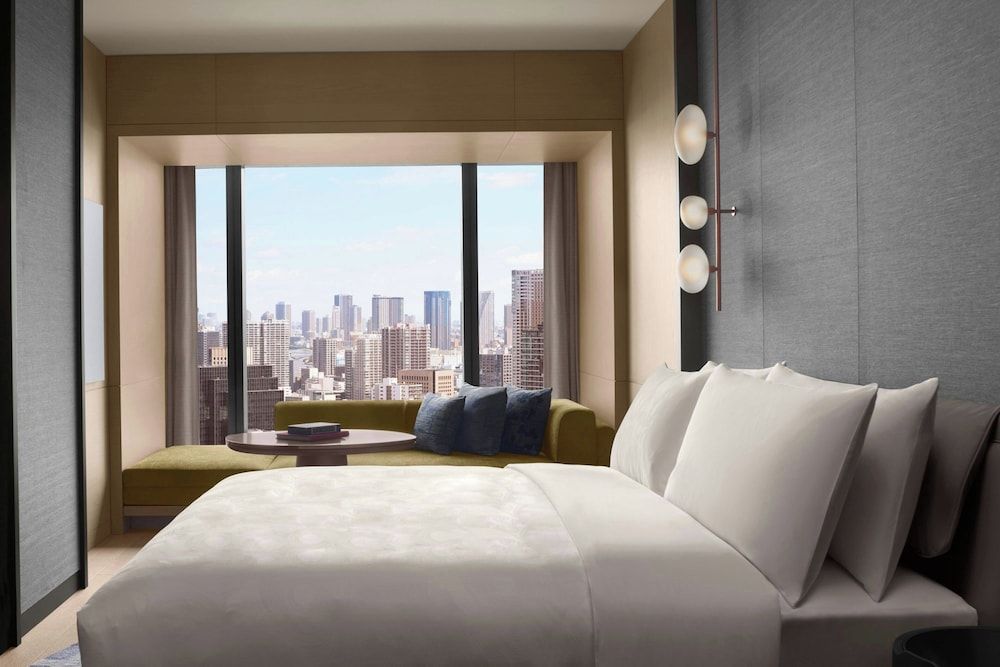 Executive Suite, 1 King Bed, Non Smoking