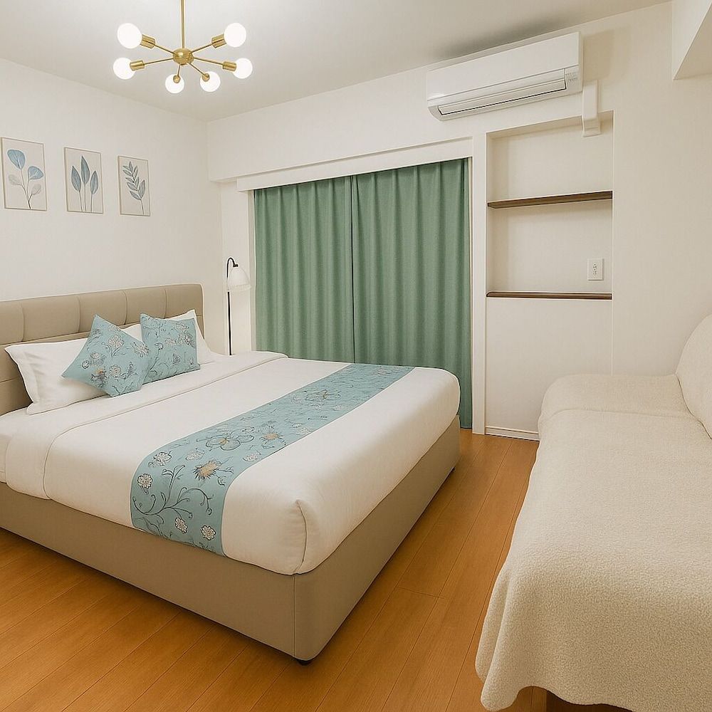 City Double Room, 1 King Bed, Balcony, City View