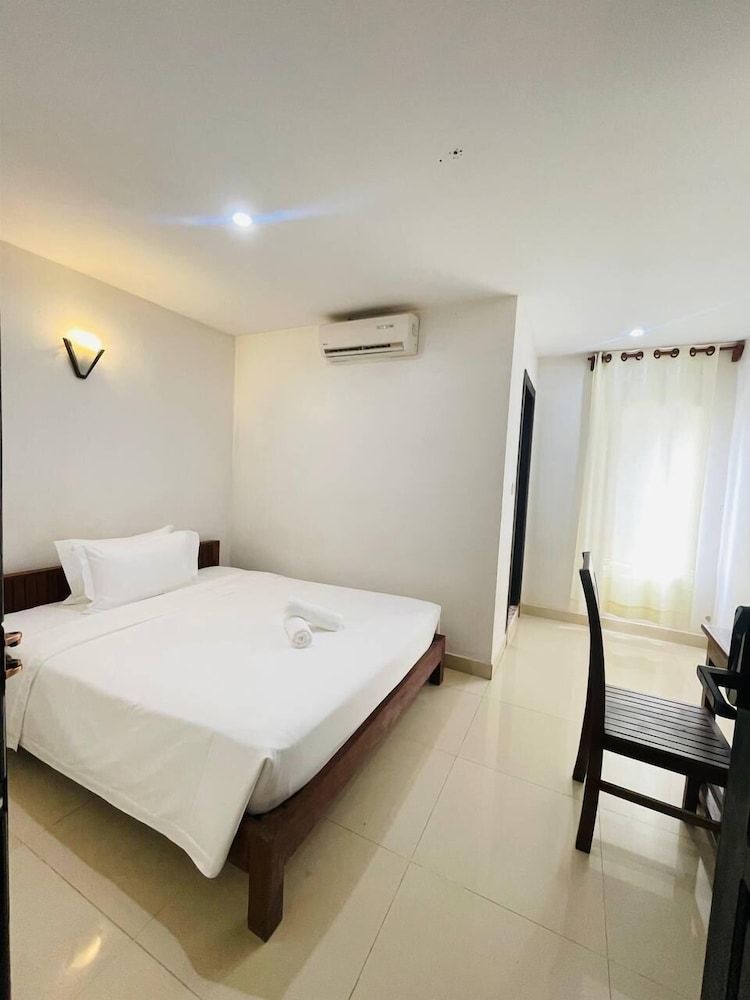 Basic Double Room