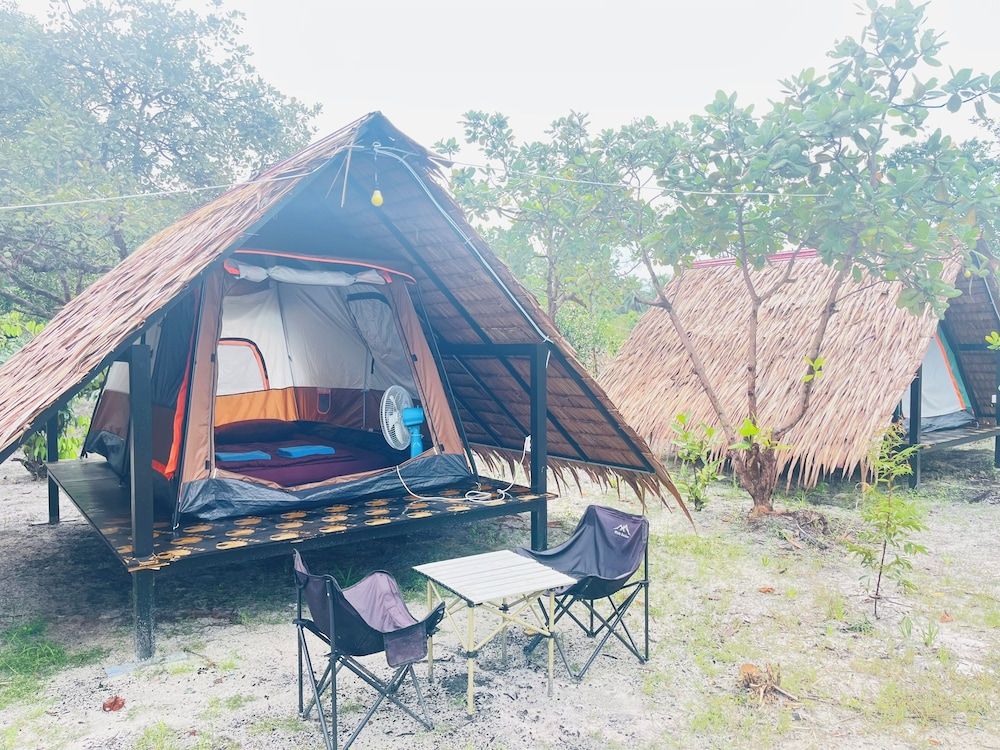 Veha Koh Rong Basic Double Room, 1 Bedroom, Balcony, Garden View 3