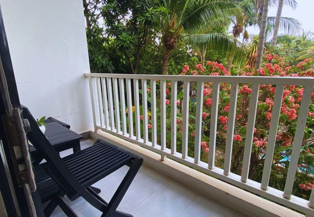 Angkor Home 27 Deluxe Twin, Balcony, Pool View 22