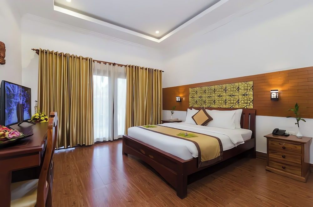 Deluxe Double Room, Garden View