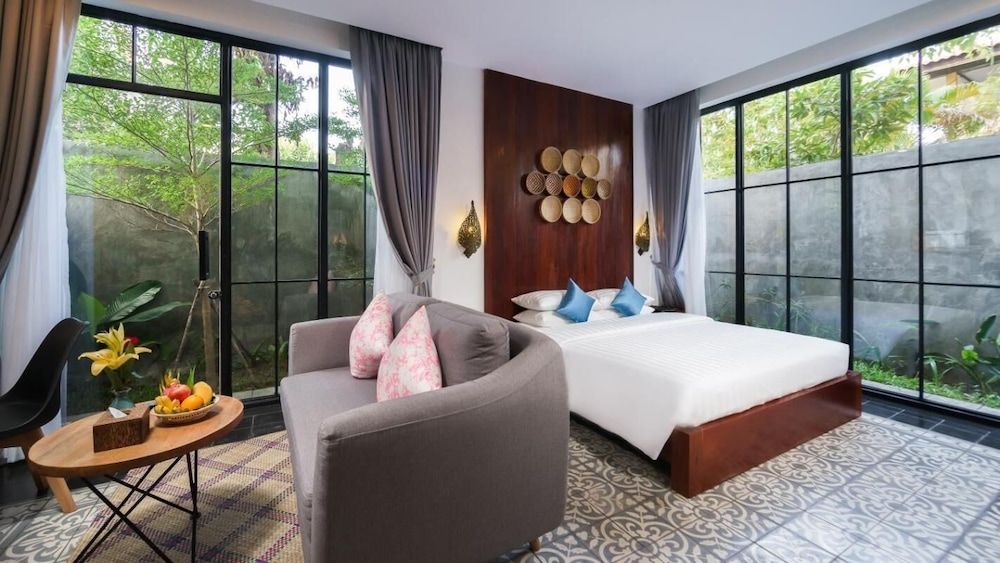 Room-deluxe Double Room With Patio or Ba