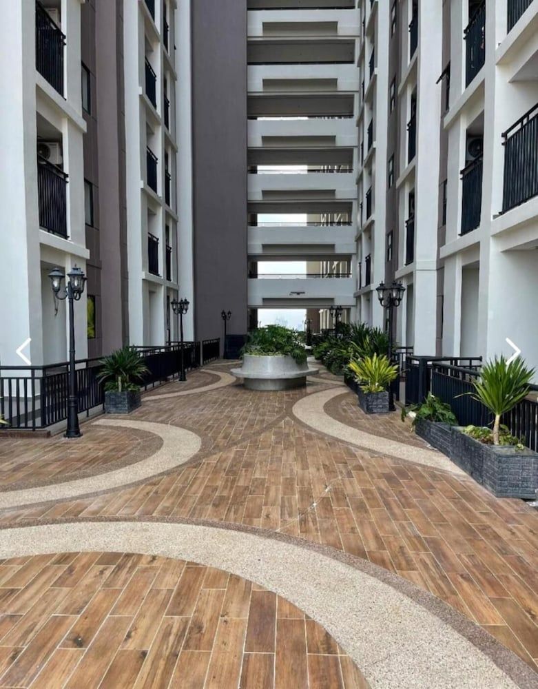 The Star Polaris 23 Condominium - Airport Shuttle Available Apartment, 1 Bedroom, Smoking, Balcony 7