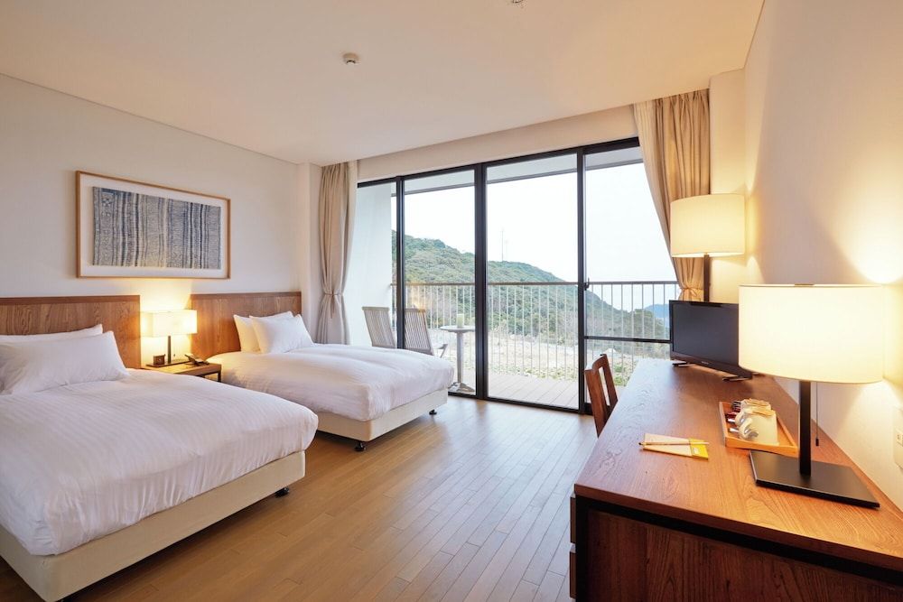 Superior Twin Room, Sea View