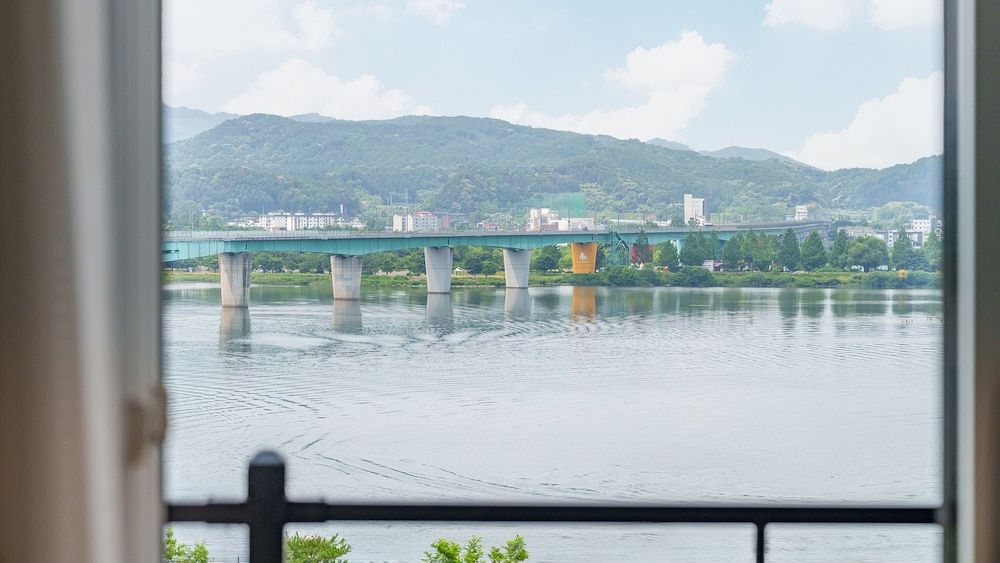 Chuncheon The Haven River Pension
