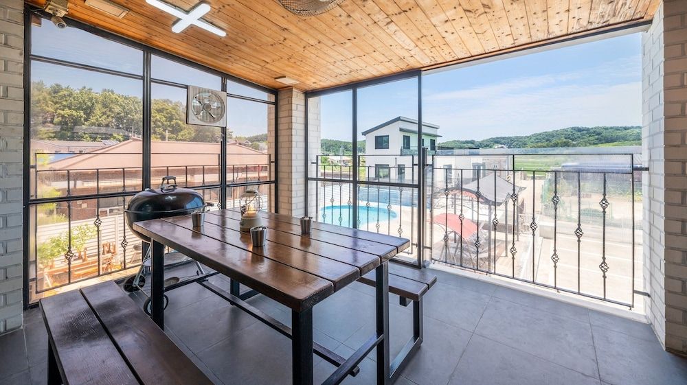 Barammak-i Pension, Muchangpo, Boryeong Basic Room, 1 Bedroom (Pine Breeze 204) 4