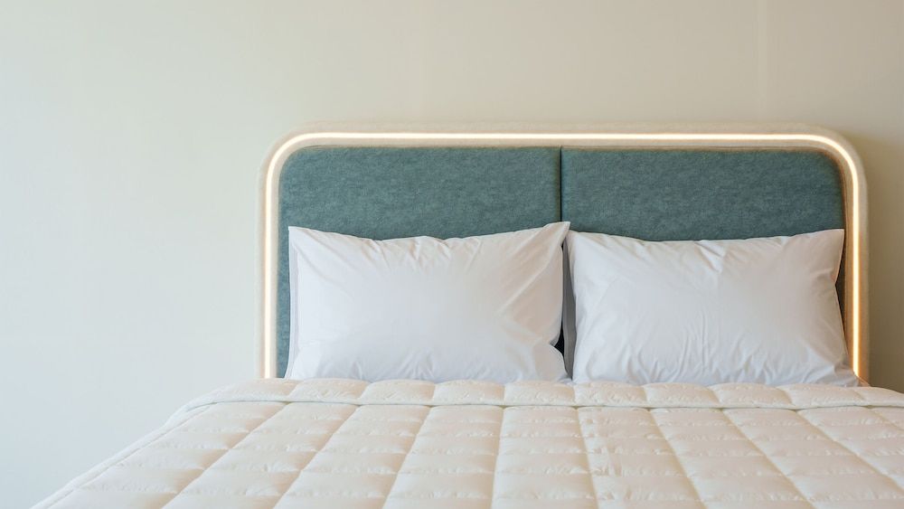 Donghae Neulbadarang Ocean View Pension Basic Room, 1 Bedroom (Room 401 (Full Ocean View / Spa)) 5