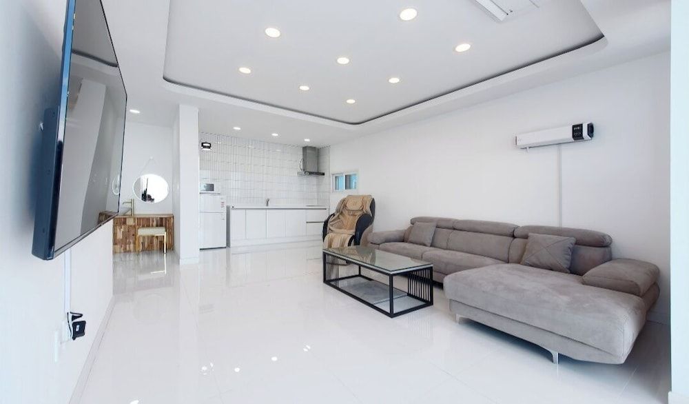 Exit Full Villa Luxury Double Room, Balcony, Ocean View 4